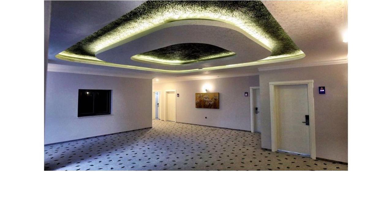 Plaza Hotel Ізмір Екстер'єр фото