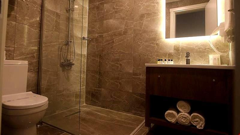 Plaza Hotel Ізмір Екстер'єр фото